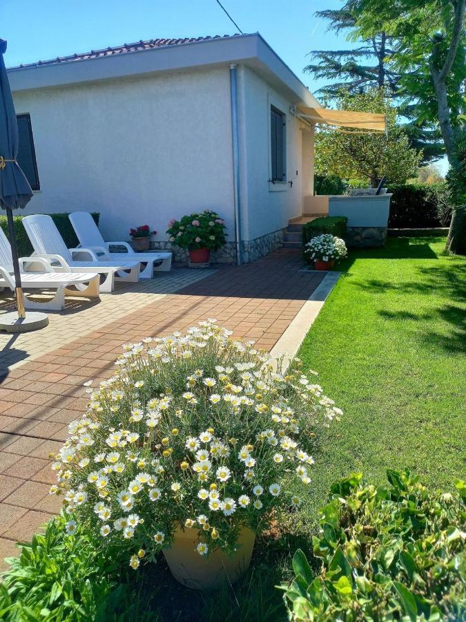 Villa Petar 2 - 10M From Sea ซาดาร์ ภายนอก รูปภาพ